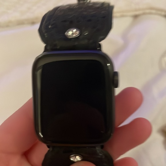 Apple Watch + bands + Apple Watch cover - Picture 3 of 16